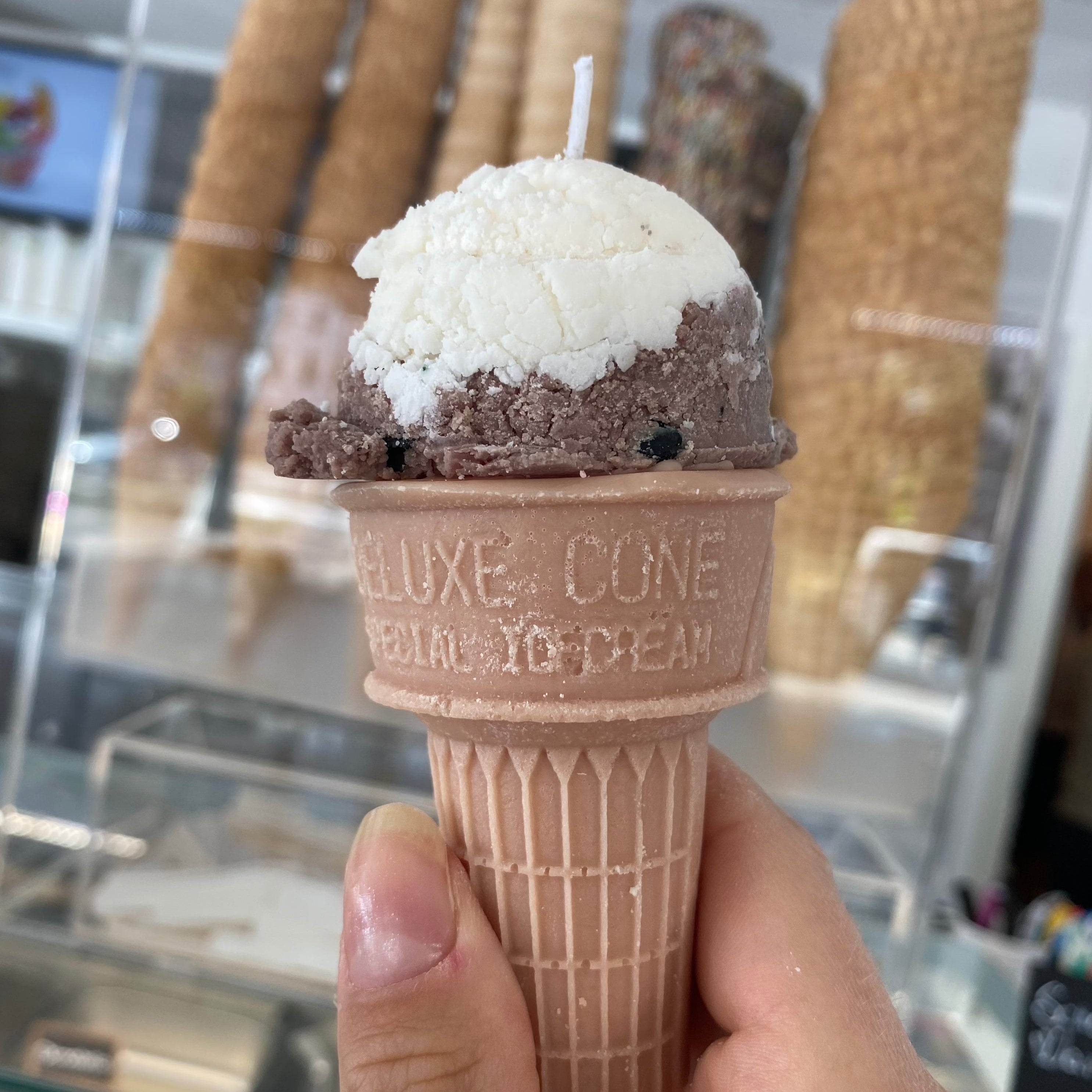 ICE CREAM CONE | Eiskreme Kugel mit Waffel | verschiedene Sorten ... ICE CREAM CONE | Eiskreme Kugel mit Waffel | verschiedene Sorten ...